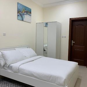 Deluxe Studio